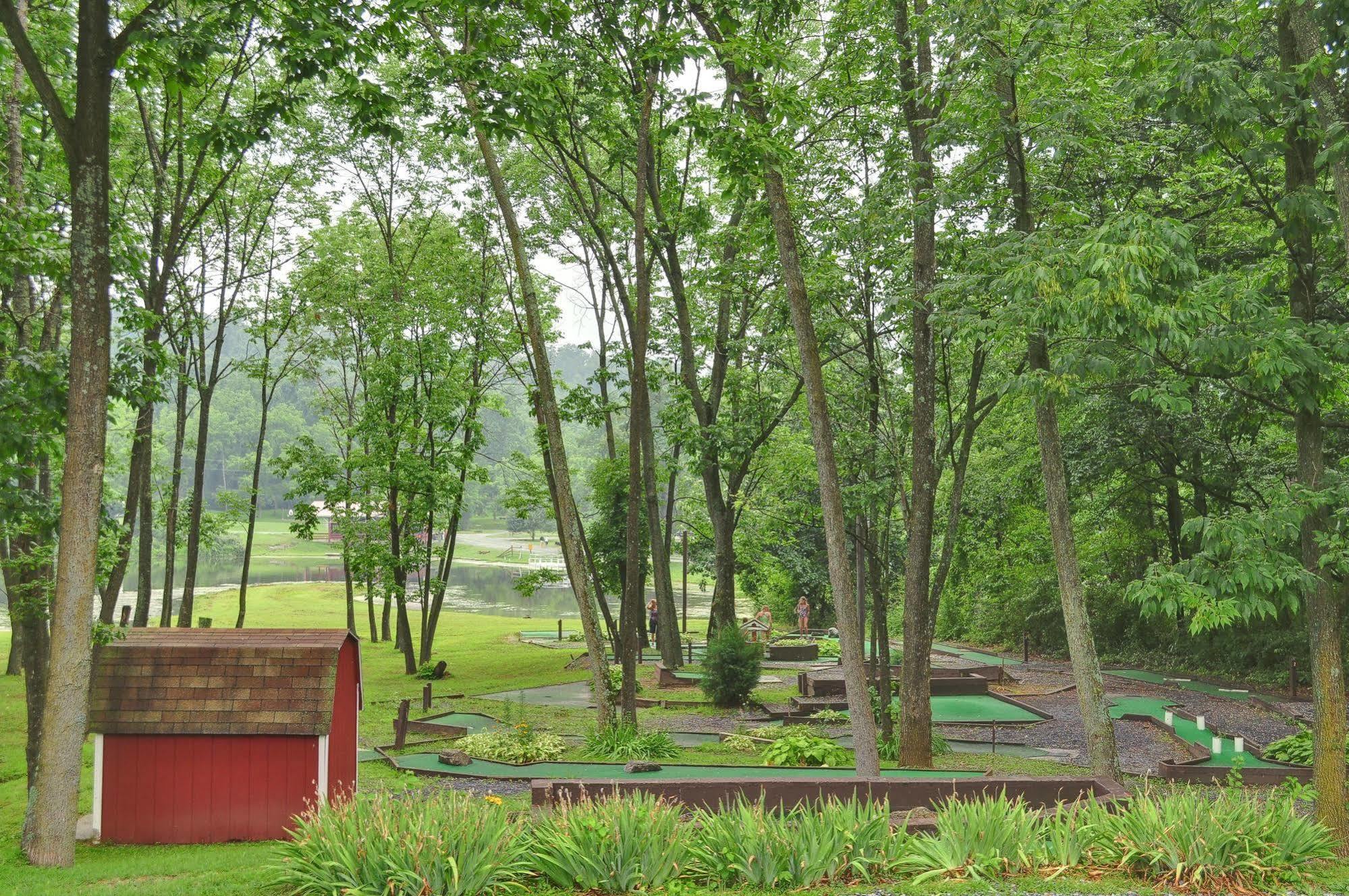 Hershey Camping Resort Cabin 1 Mount Wilson Екстер'єр фото